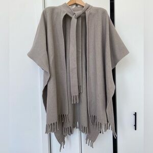 šRyan Roche Wool Cape 100% THICK Wool - Luxury High End Quality - V Thick